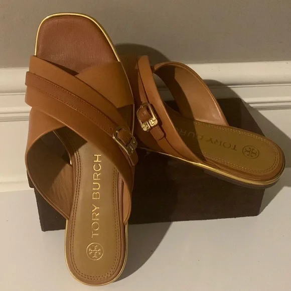 Tory Burch Delaney Crisscross Flat Slide Sandals - Picture 9 of 14